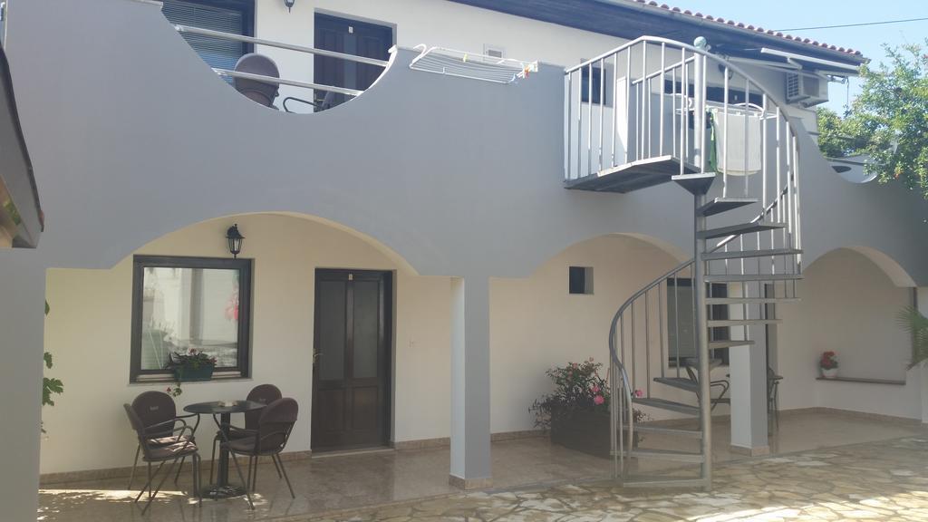 Apartments Lola Biograd Na Moru Dış mekan fotoğraf