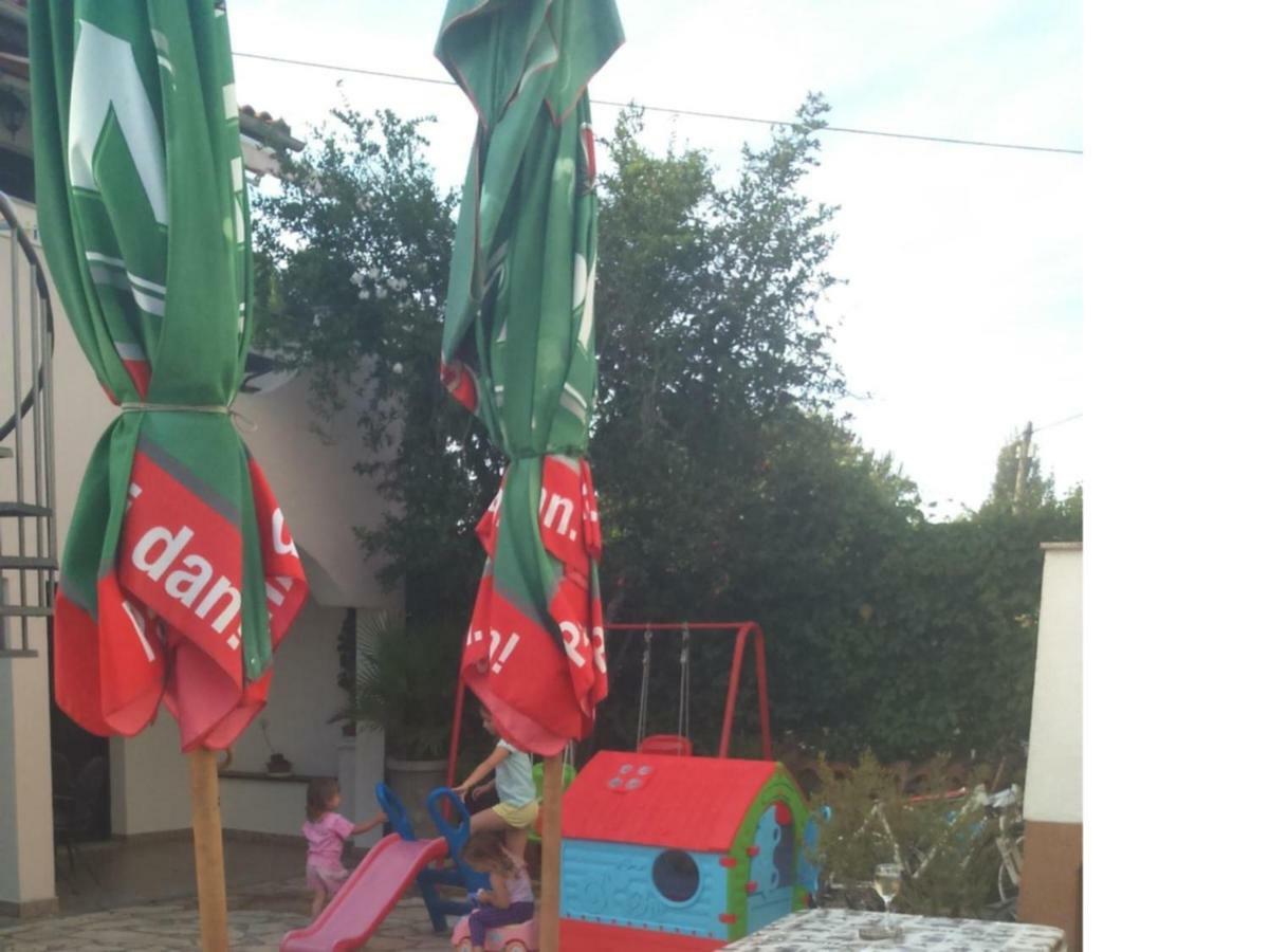 Apartments Lola Biograd Na Moru Dış mekan fotoğraf
