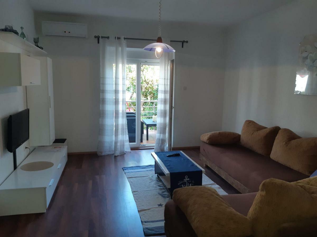 Apartments Lola Biograd Na Moru Dış mekan fotoğraf