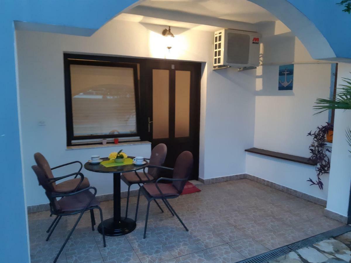 Apartments Lola Biograd Na Moru Dış mekan fotoğraf